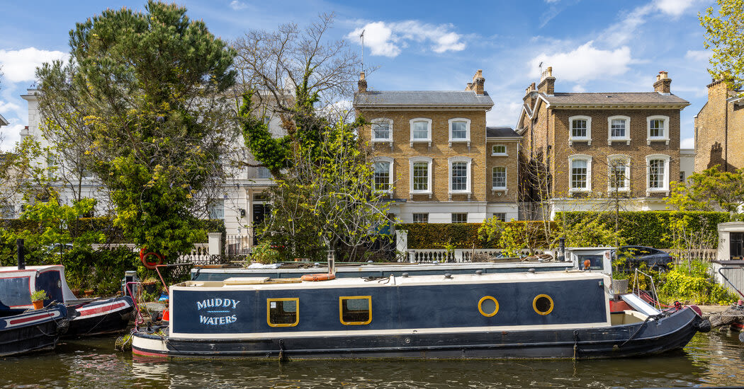 In London, a Houseboat Used to Be the Affordable Option. Not Anymore.