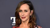 Why Jennifer Love Hewitt Watches Pimple Popping Videos Before Filming