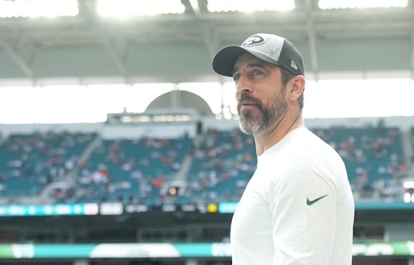 Aaron Rodgers Is 'Doing Everything' in Jets Practice amid Injury Rehab, Saleh Says