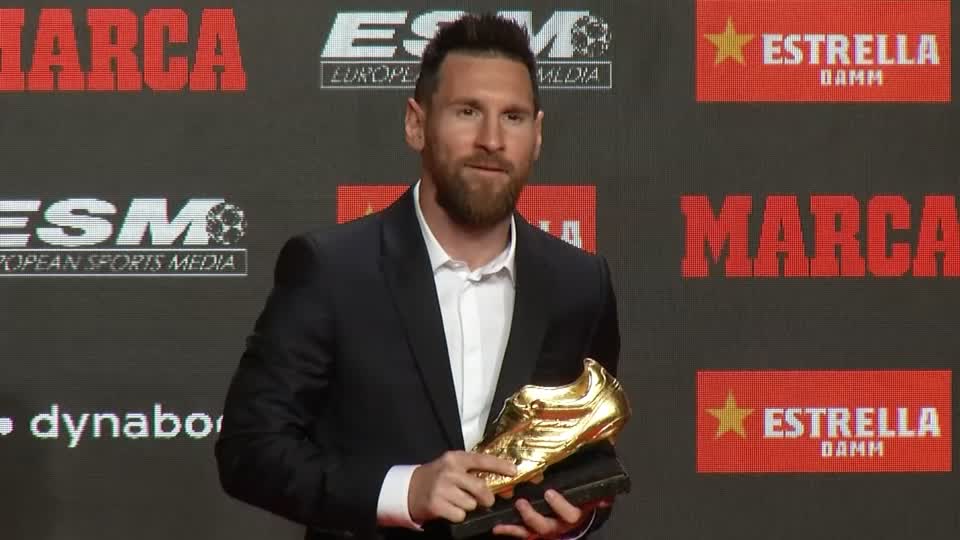 Barca S Messi Receives Record Sixth European Golden Shoe