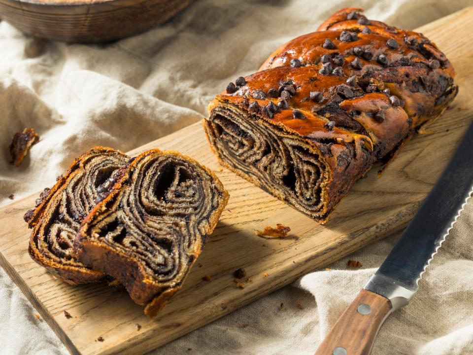 Is Babka a Cake or the Love Child of Chocolate & Bread? | The Chocolate  Professor