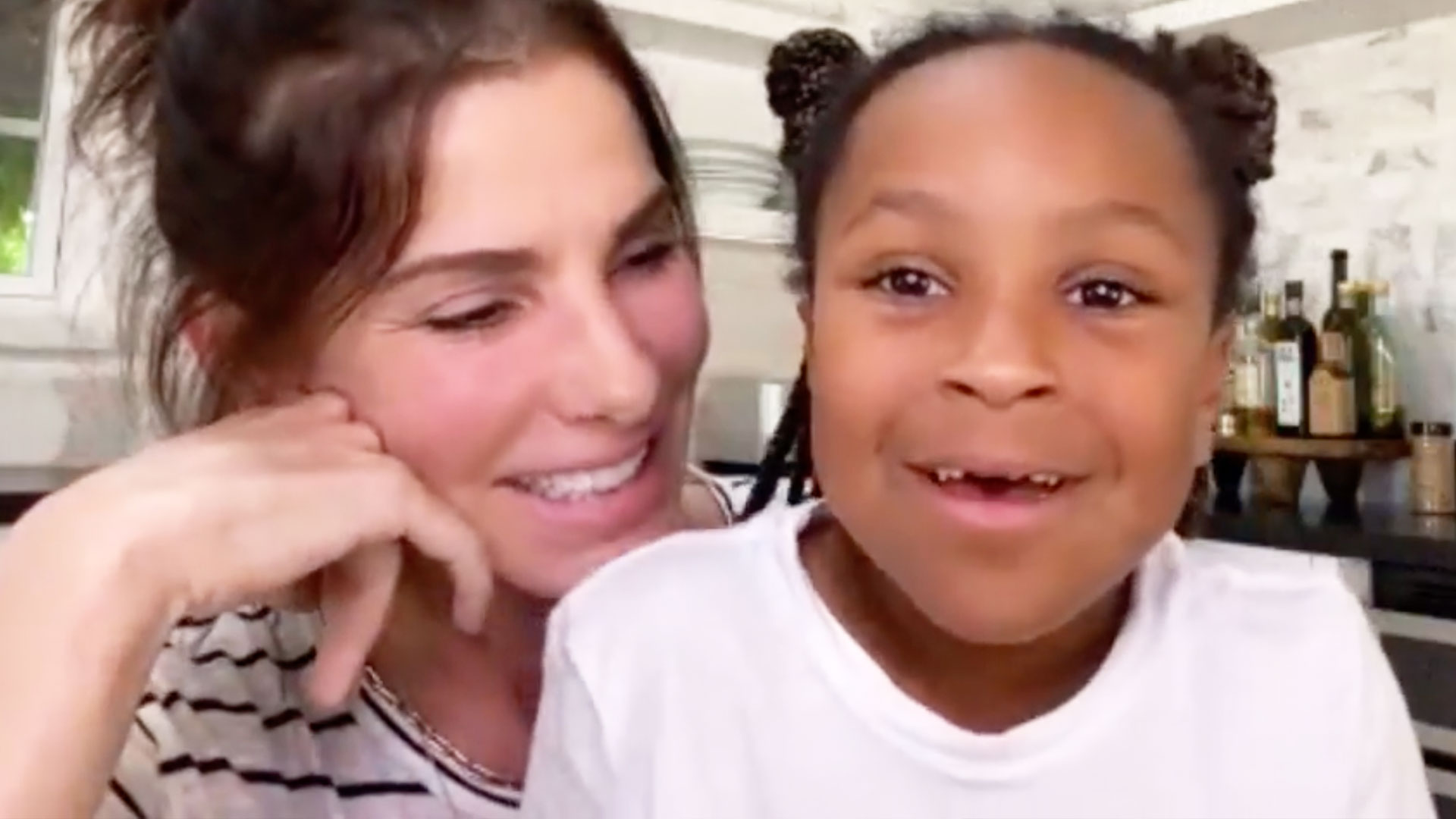 Sandra Bullock And Daughter Laila Honor Nurse In Rare Video Appearance For Mothers Day 9794