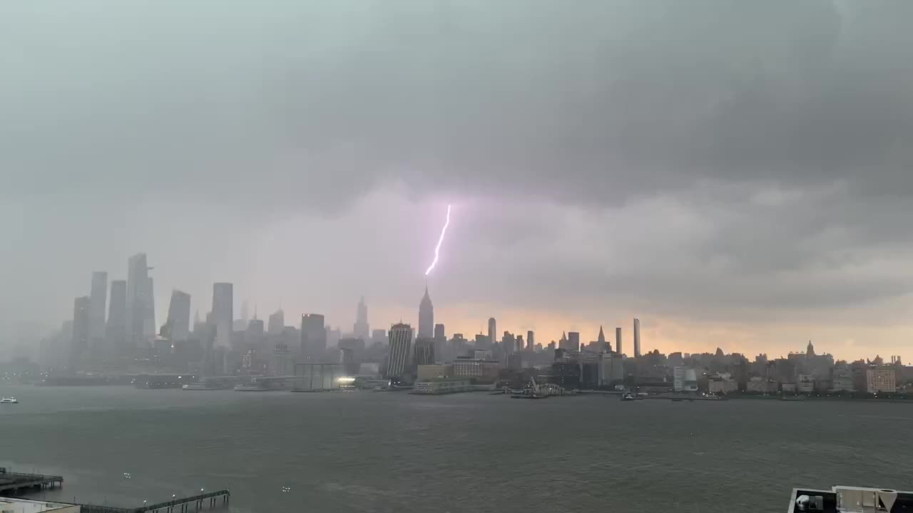 Lightning strikes Empire State Building in New York City