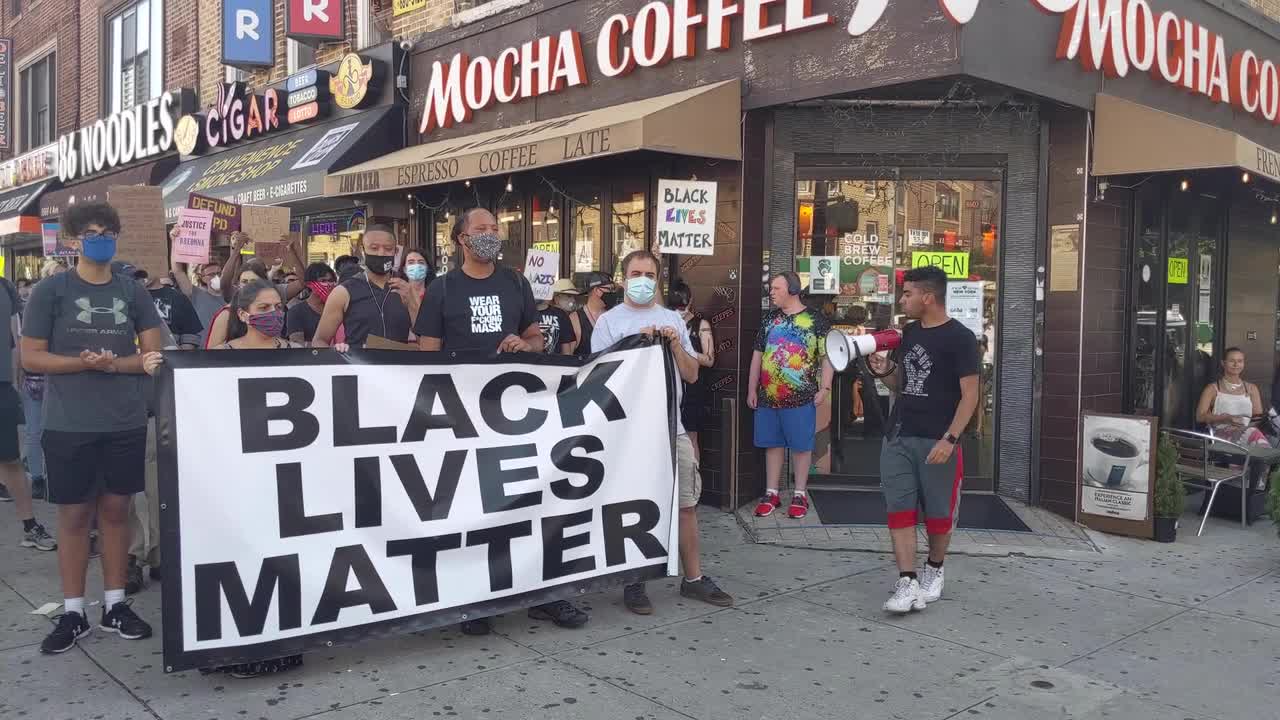 Black Lives Matter And Blue Lives Matter Supporters Protest In Brooklyn