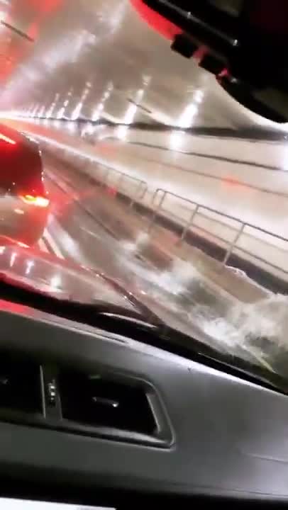 Water Leaking into Lincoln Tunnel Unnerves Commuters