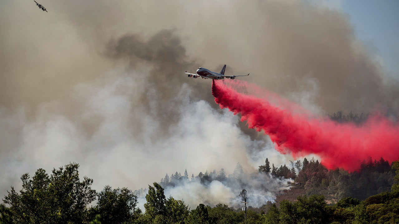 Wildfire burning near St. Helena prompts mandatory evacuations