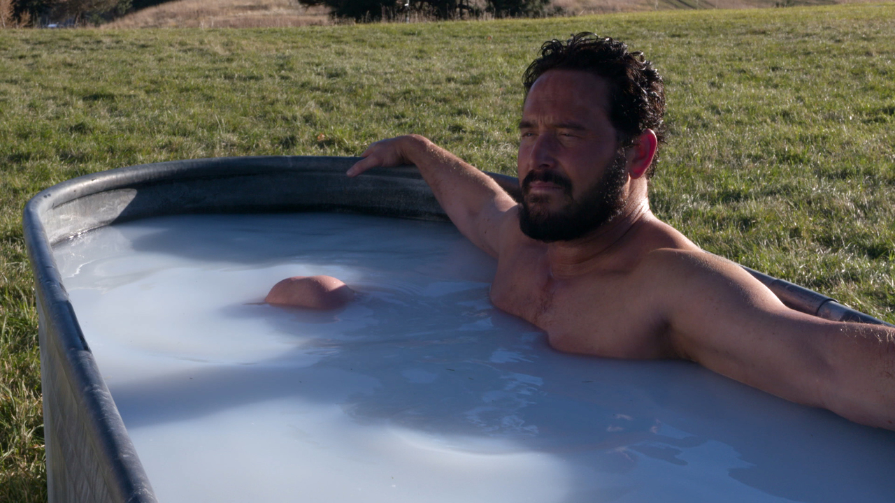 Cole Hauser Recreates 'Yellowstone' Outdoor Bathtub Scene for PEO...