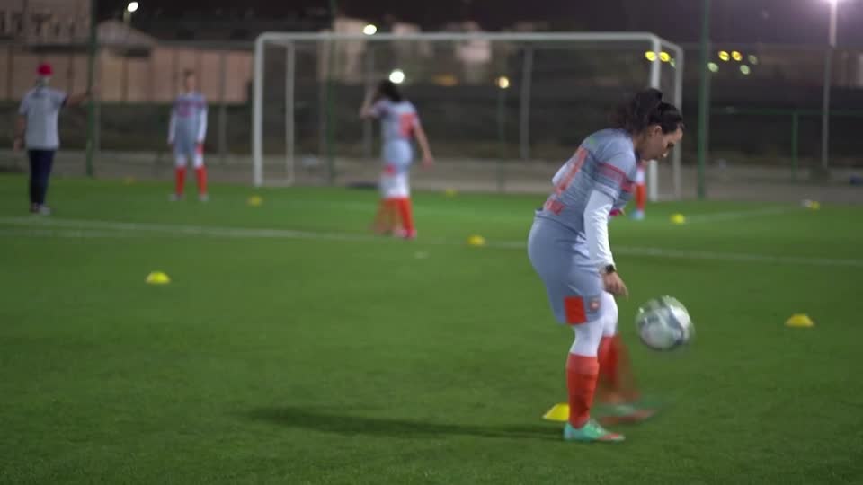 Saudi female soccer players go for goal - Yahoo Sports