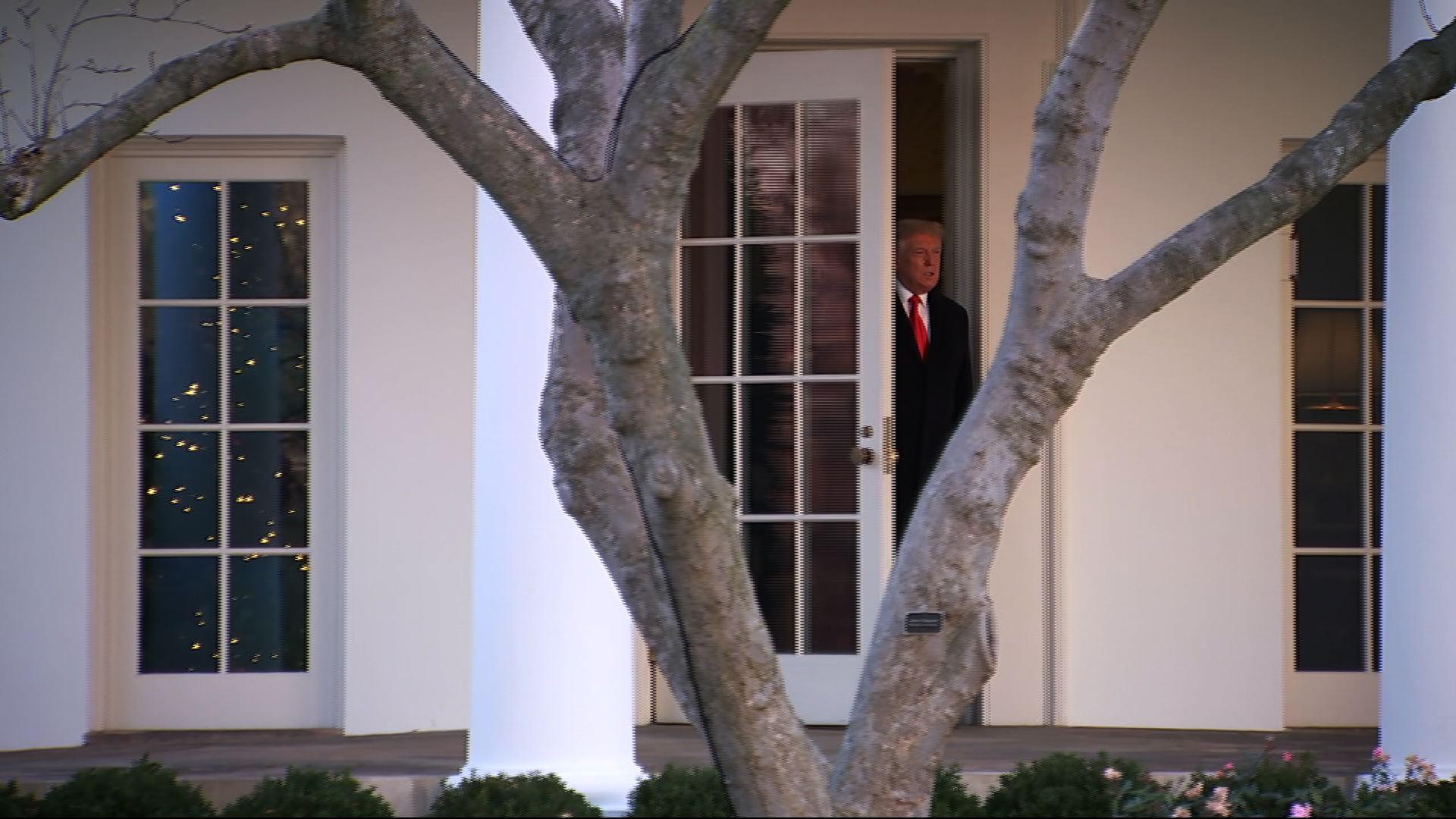 Trump leaves WH after vetoing defense bill