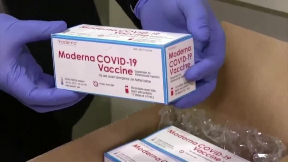 Pharmacist arrested, accused of destroying COVID doses of vaccination