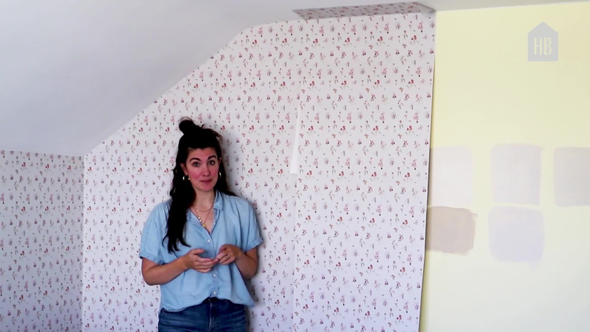 How to Remove Peel-and-Stick Wallpaper