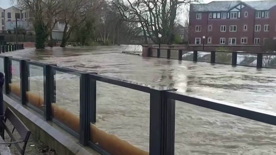 Storm Christoph causes flood surge in UK - Yahoo News