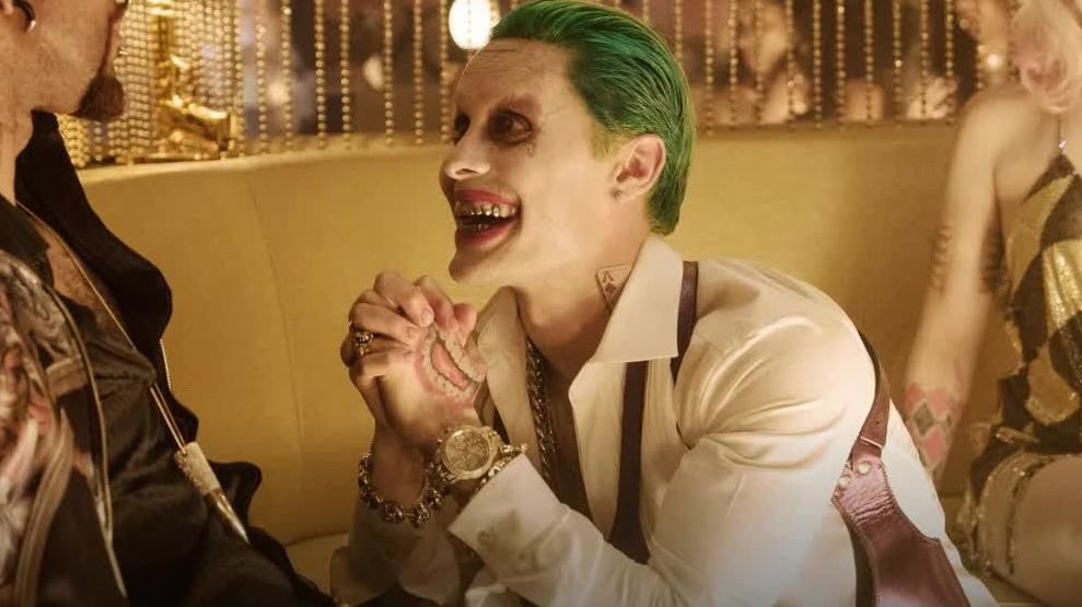Zack Snyder shares a new photo of Jared Leto as the Joker ...
