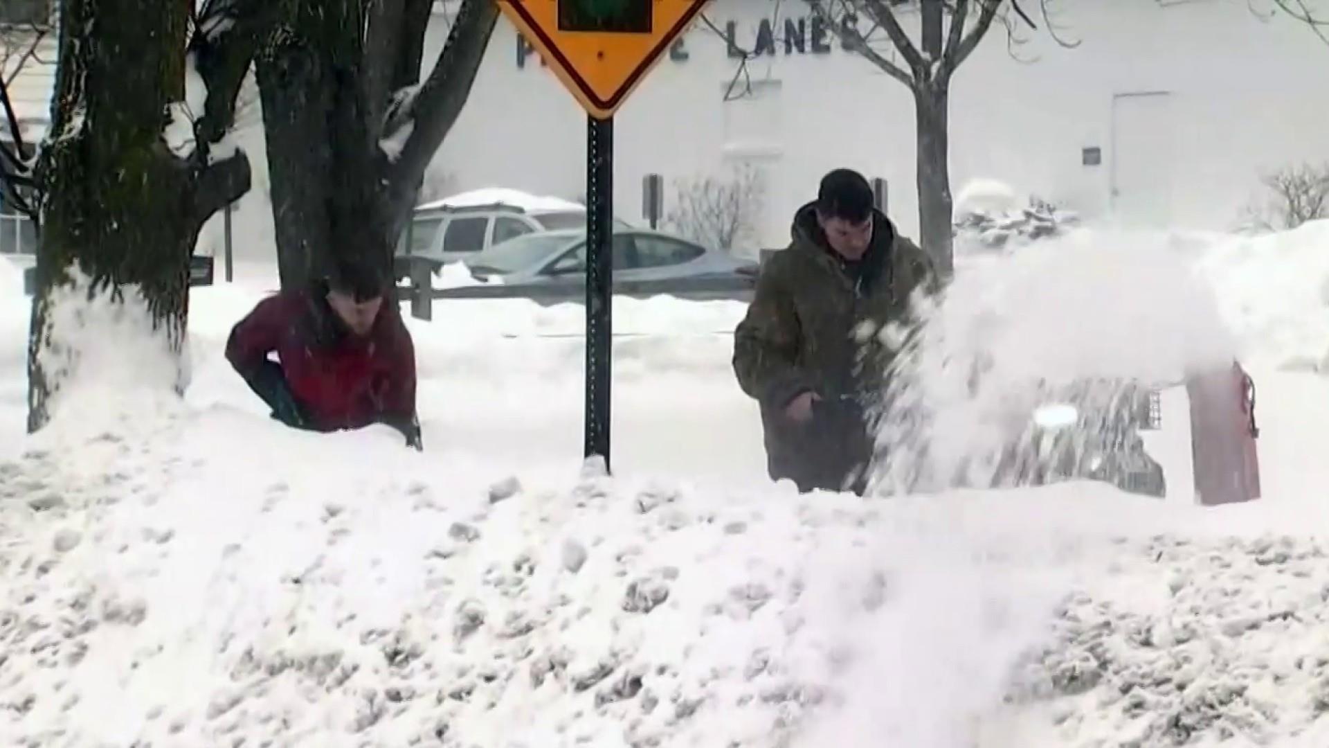 Major winter storm hits Northeast with heavy snow