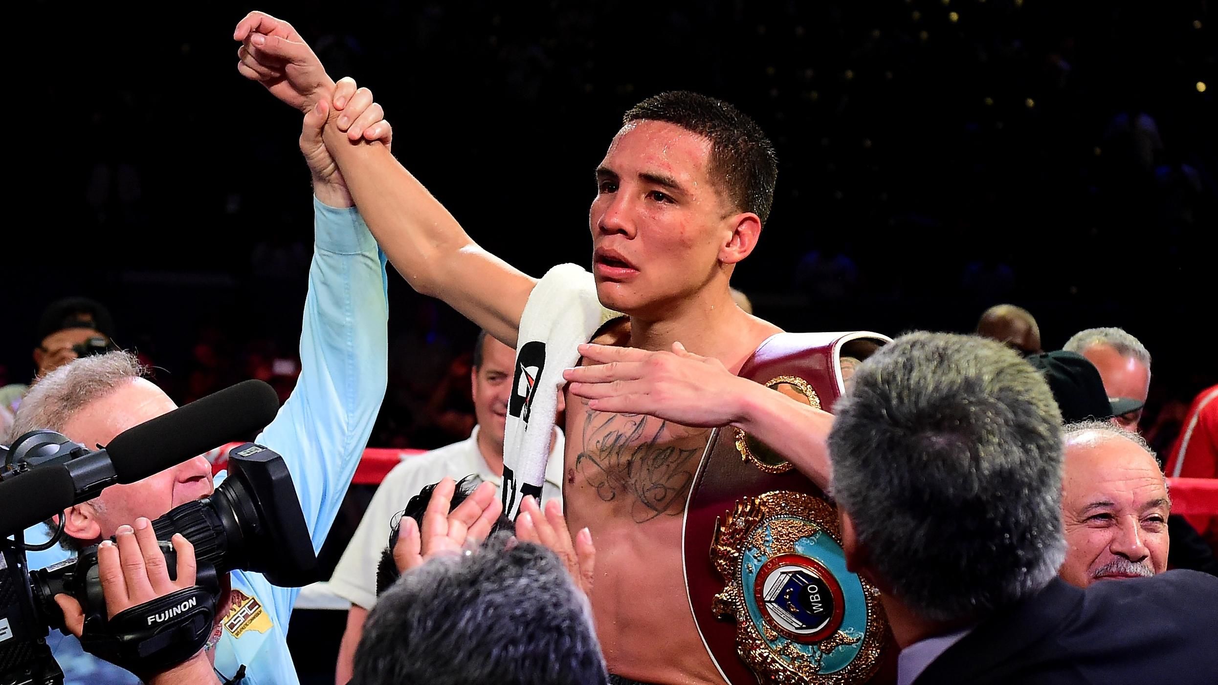 Berchelt Vs Valdez - Fxwsxji63d9htm - Oscar valdez 130 lbs (berchelt's wbc super featherweight world title — 12 rounds).