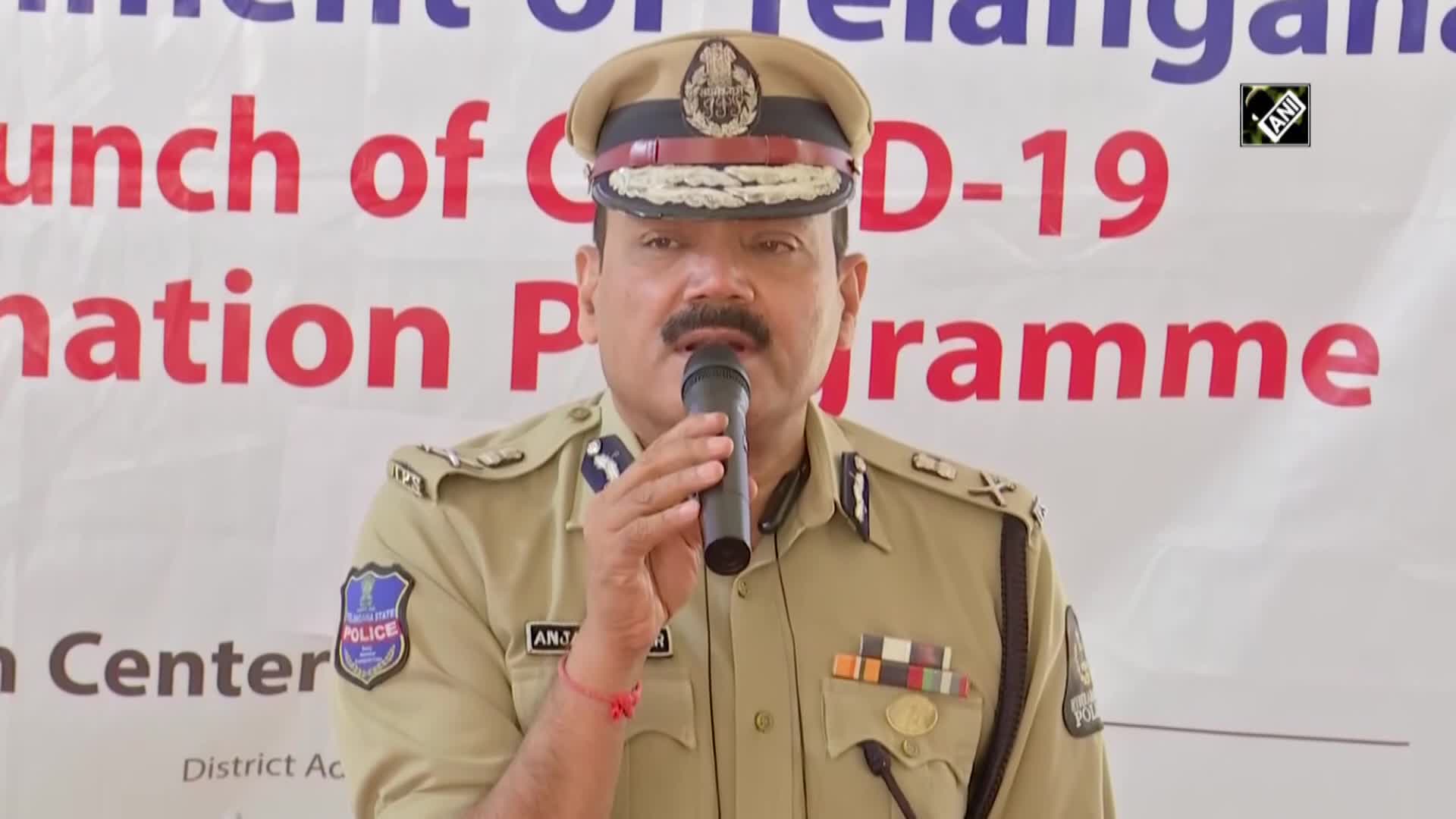 Hyderabad Police Commissioner participates in COVID vaccination drive