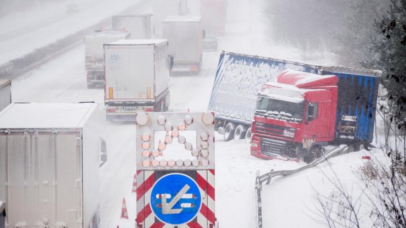 Der Sturm „Darcy“ friert über einem Teil Europas ein