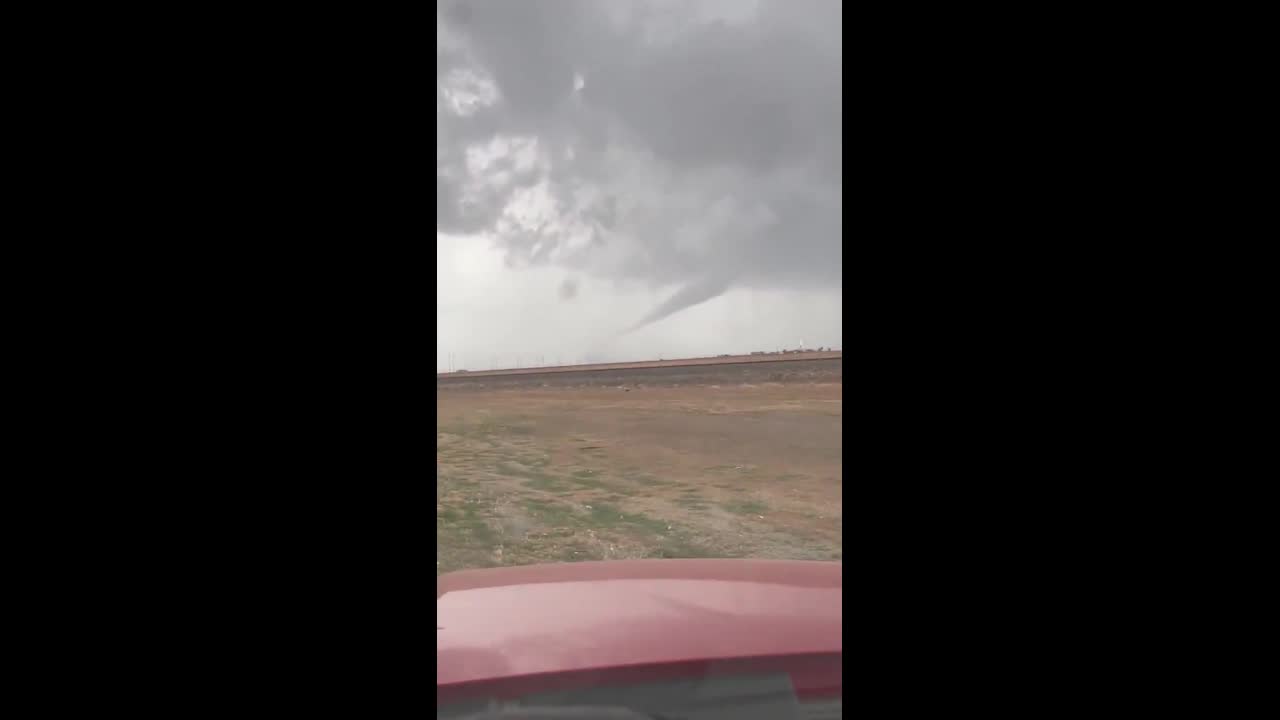 Tornado touches down in Lubbock County in Texas