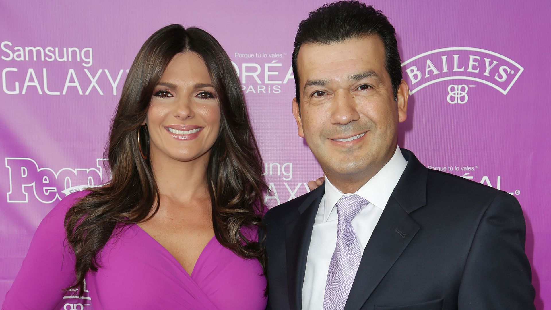 El Esposo De Barbara Bermudo