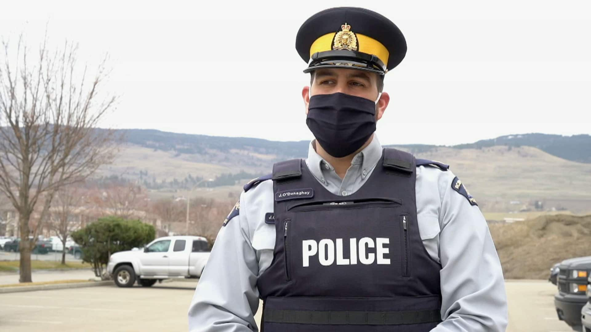 Man posing as Kelowna, B.C., cop worries community