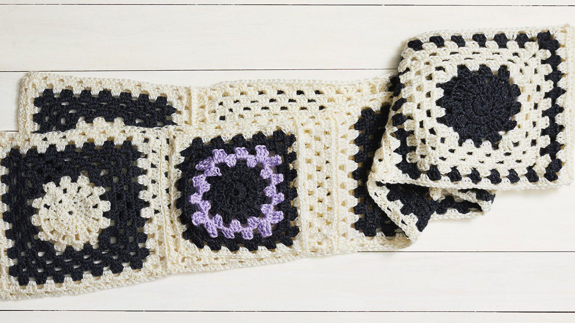 How To Crochet A Granny Square Scarf Part 2 Stitch Club - roblox granny not working august 18th 2021