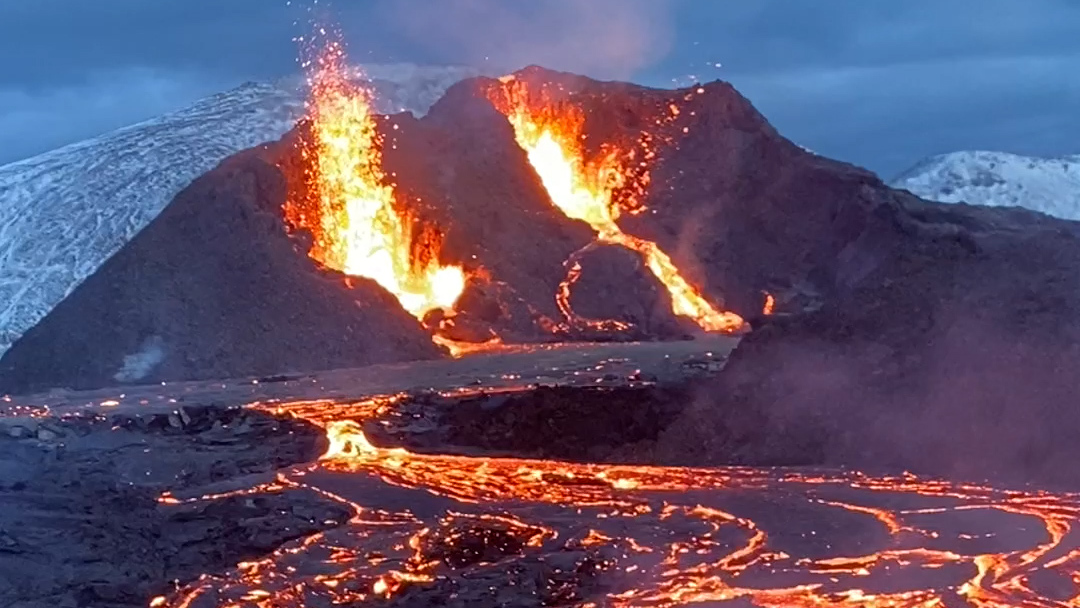 Mesmerising Lava Flow Spills From Iceland's Fagradalsfjall Volcano