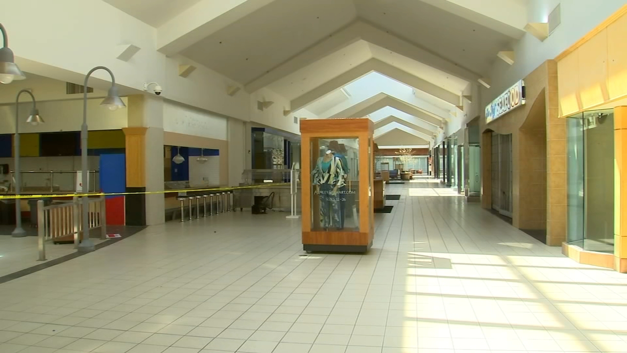 Everything Inside Shuttered Northgate Mall Being Auctioned   6074b3825aec9a4527e5bdcc O U V2 