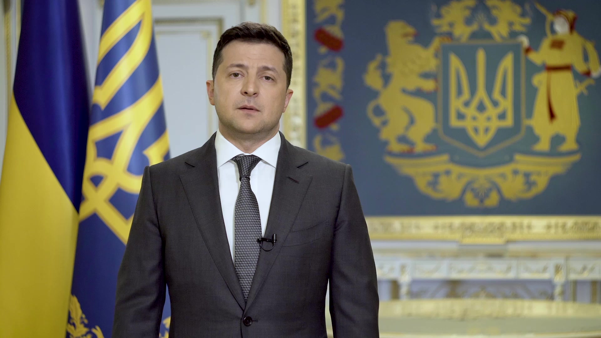 Ukraine leader Zelensky urges Putin to meet in war-torn east