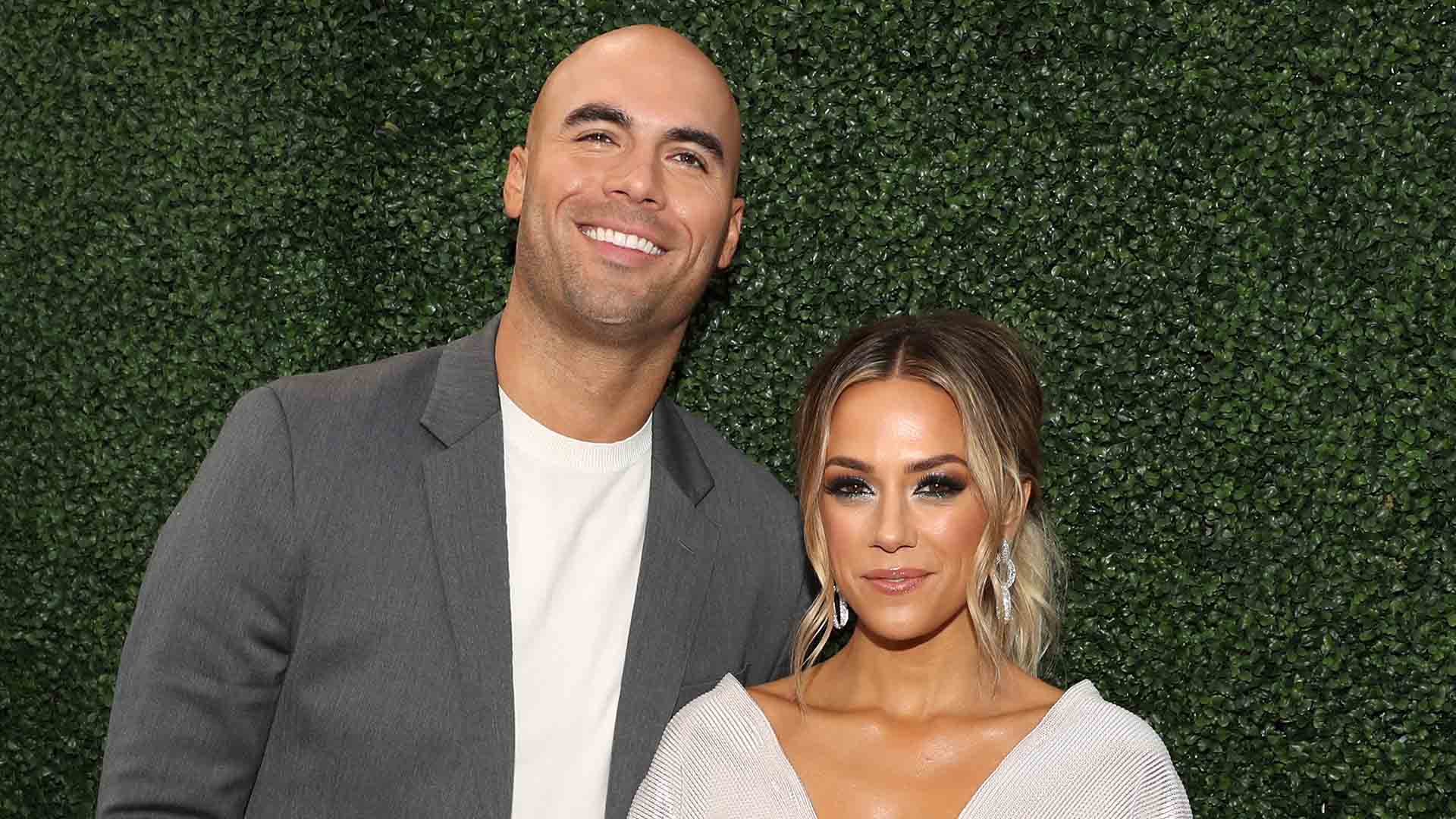 Jana Kramer Accuses Estranged Husband Mike Caussin Of ‘adultery In Bombshell Divorce Filing 6107