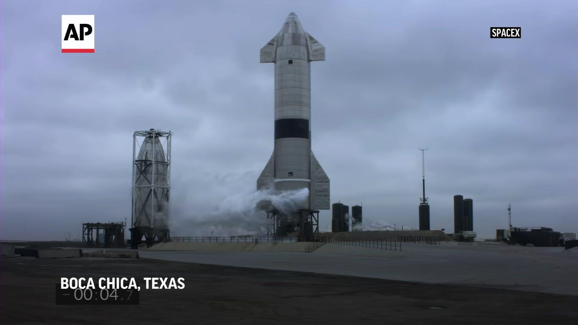 SpaceX launches Starship in 1st successful flight