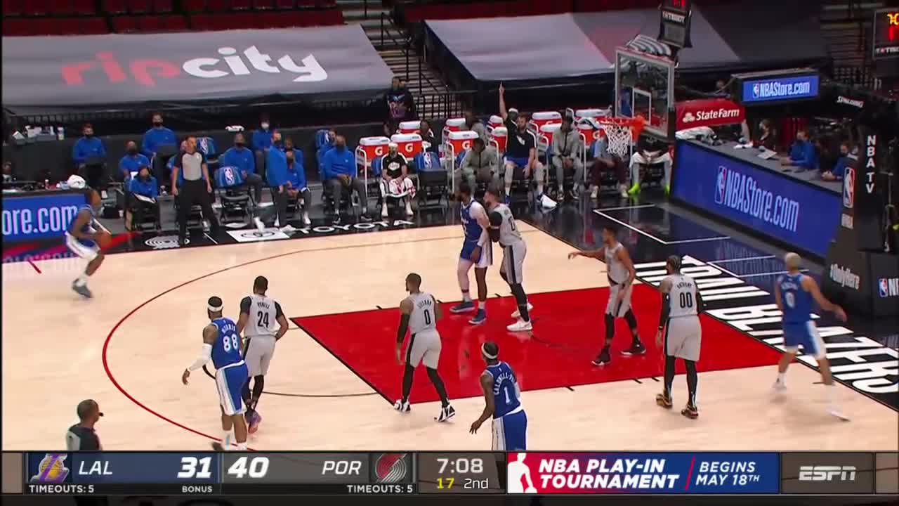 Ben McLemore with a 3-pointer vs the Portland Trail Blazers