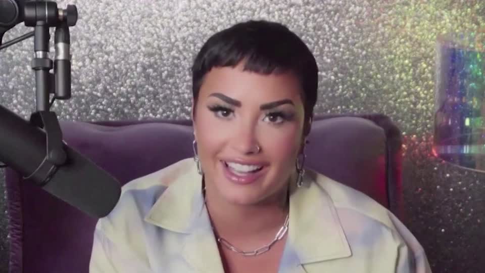 Demi Lovato announces they are non-binary [Video]