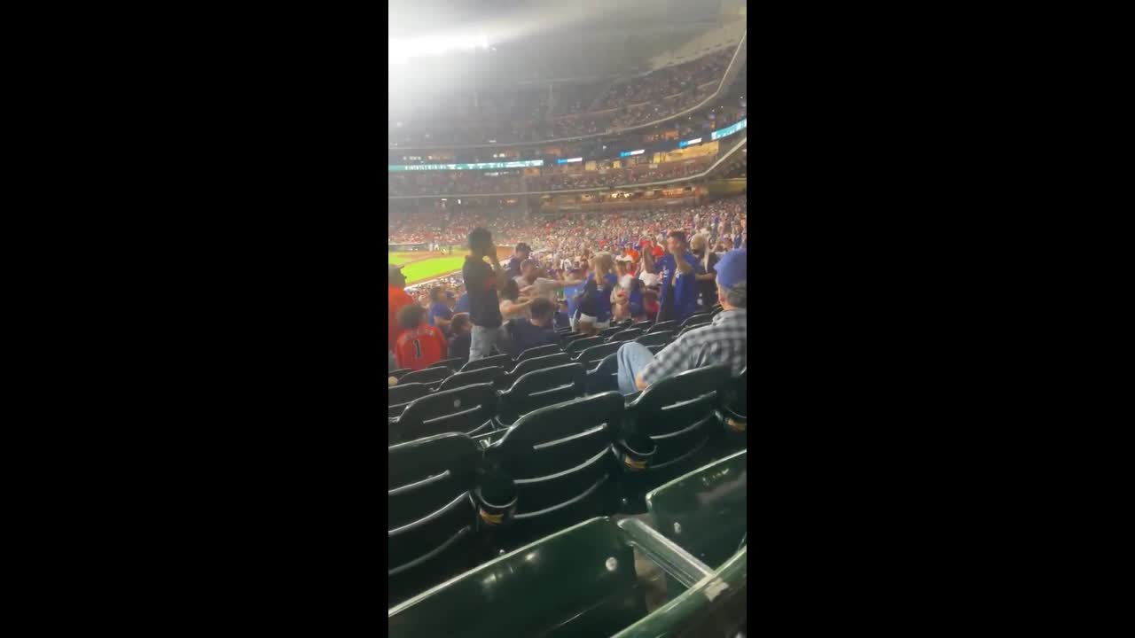 MLB fans disappointed with Houston Astros' fanbase as a brawl breaks out  between two supporters at Minute Maid Park: Typical houston