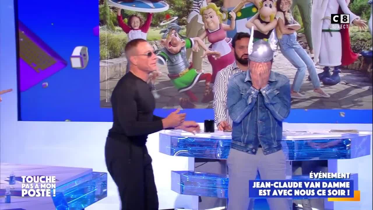 GALA VIDÉO - "Si jamais je lui casse la tête" : Jean-Claude Van Damme face  à Bernard Montiel dans TPMP