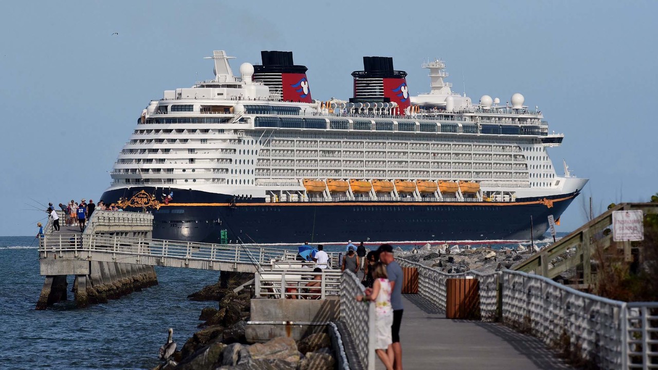 Disney Cruise Line Pushes Back Trial Sailing After Crew Tests Positive For Covid 19 - disney cruise line roblox
