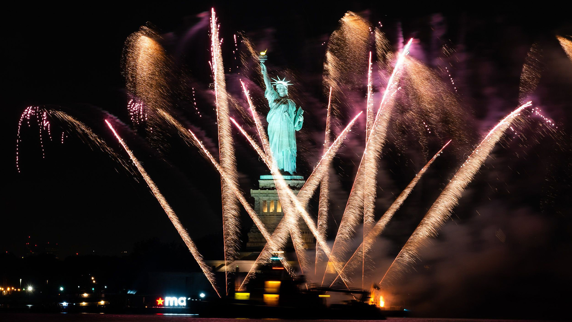 Macy’s Fourth of July Fireworks Spectacular kicks off Sunday