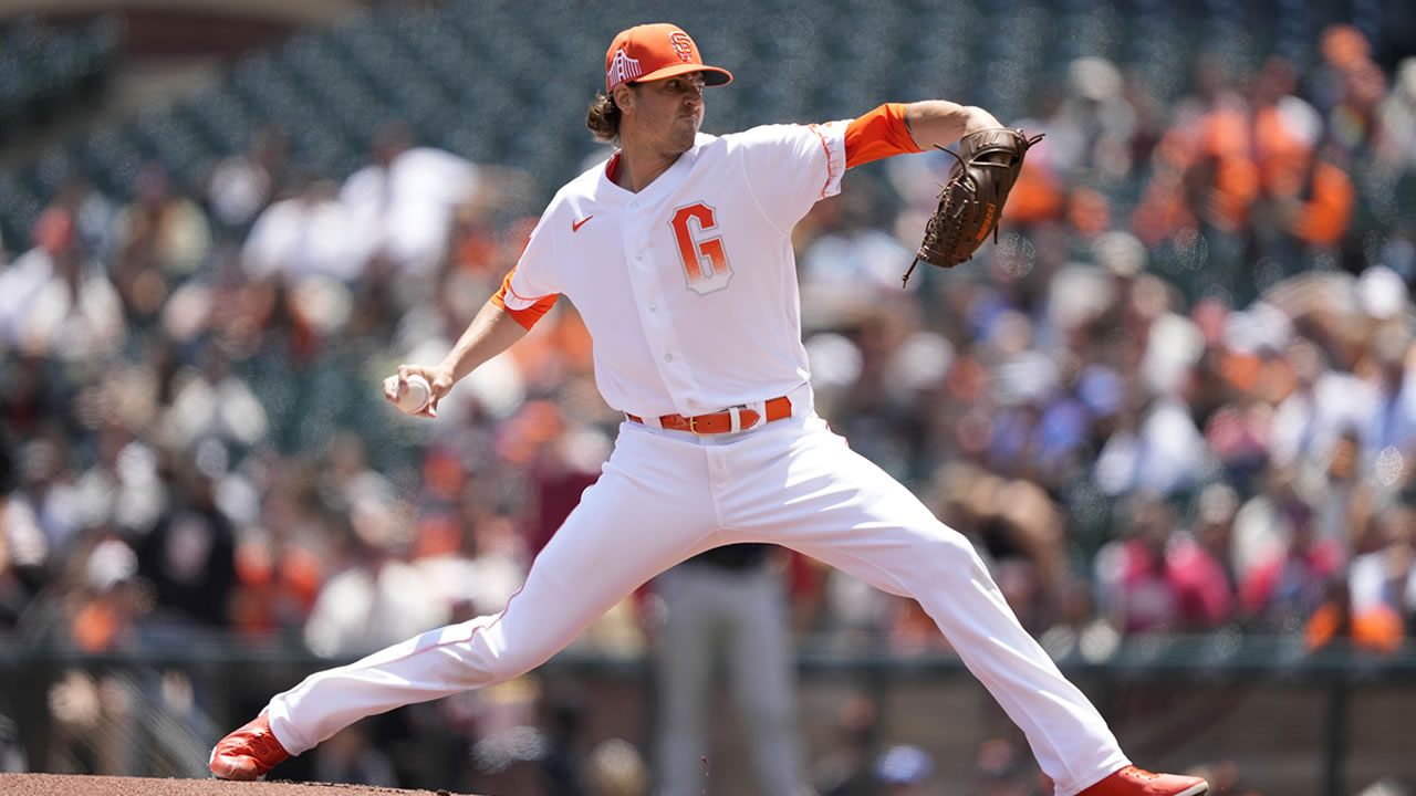 SF Giants unveil new jerseys and some fans are not into them