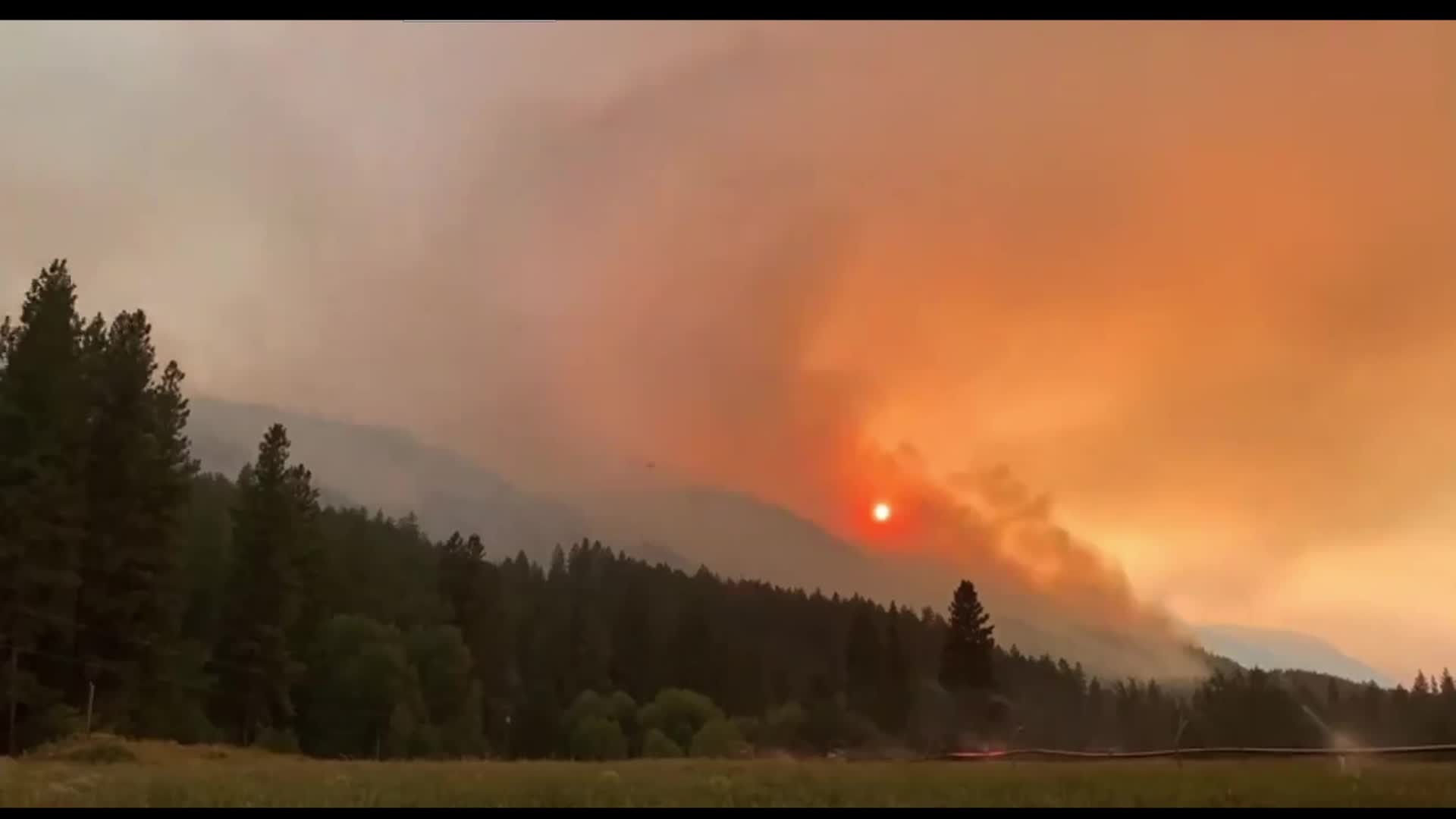 Cedar Creek Fire Grows to Over 24,000 Acres Amid Evacuation Orders