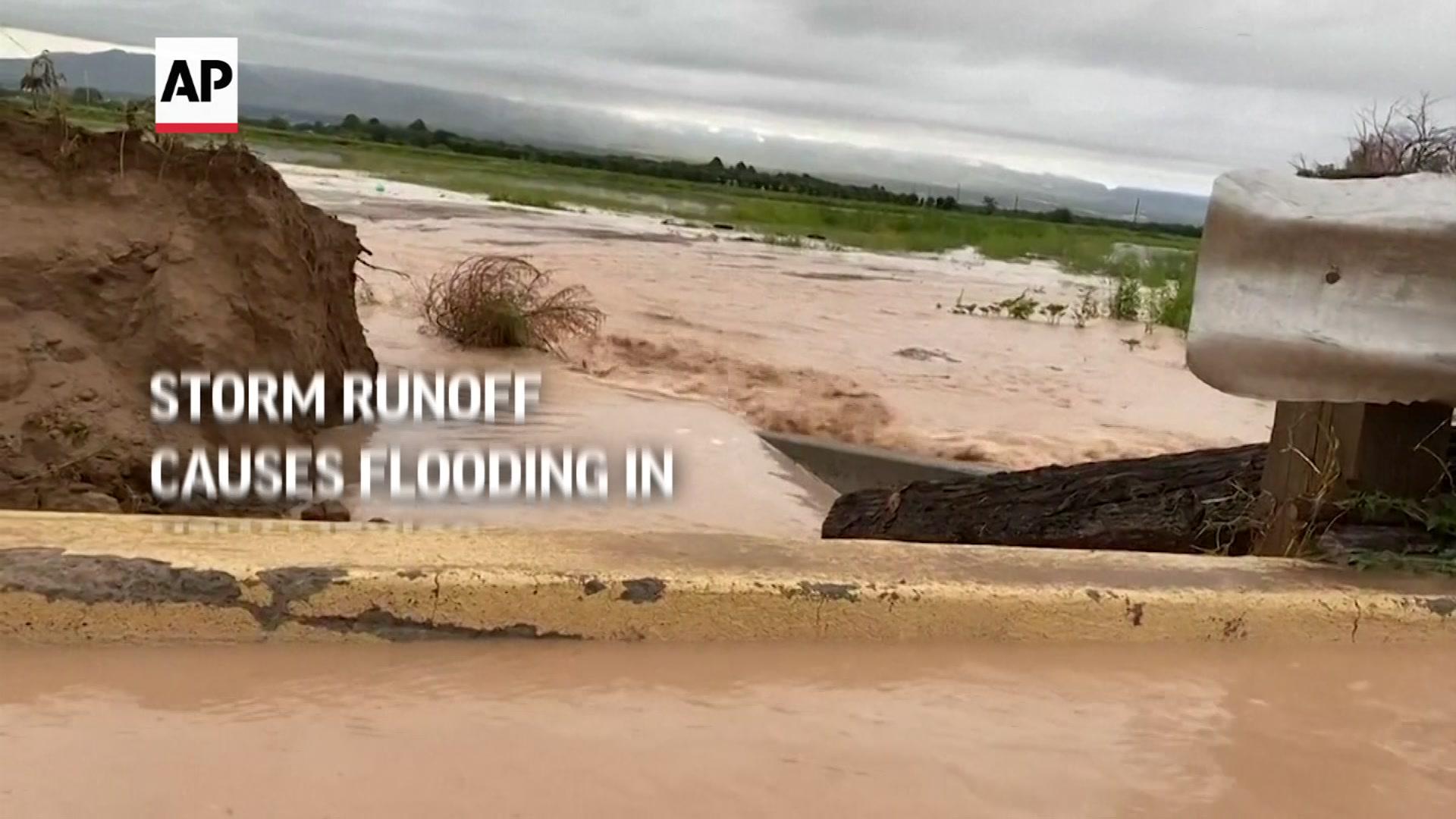 Storm runoff causes flooding in New Mexico - Yahoo! Voices