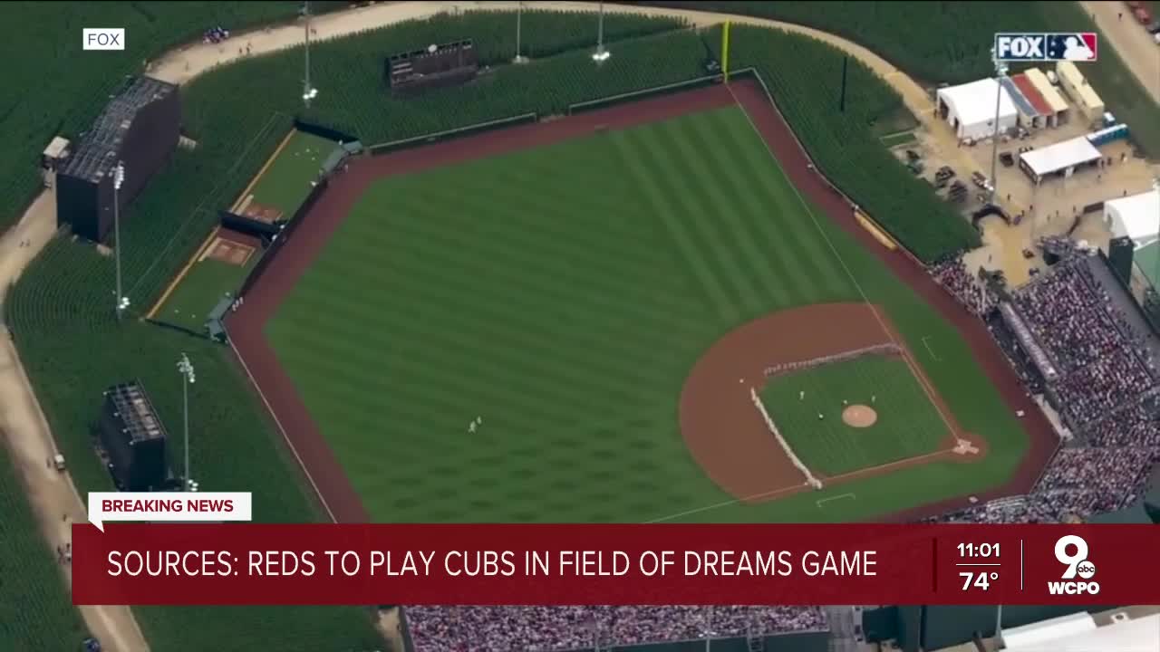 Cubs and Reds at Field of Dreams Game 2022