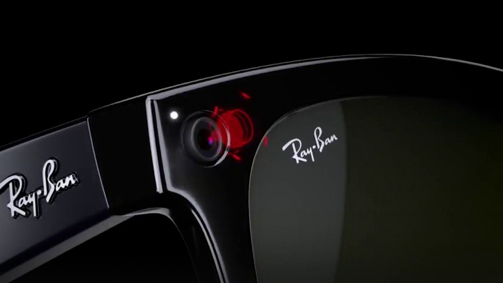 Facebook y Ray-Ban lanzan gafas inteligentes: ¿cómo son y cuánto