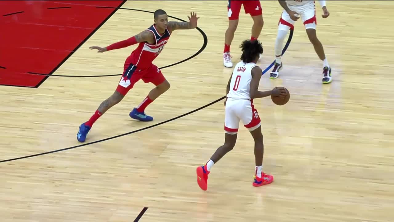 Jalen Green with a 2-pointer vs the Washington Wizards