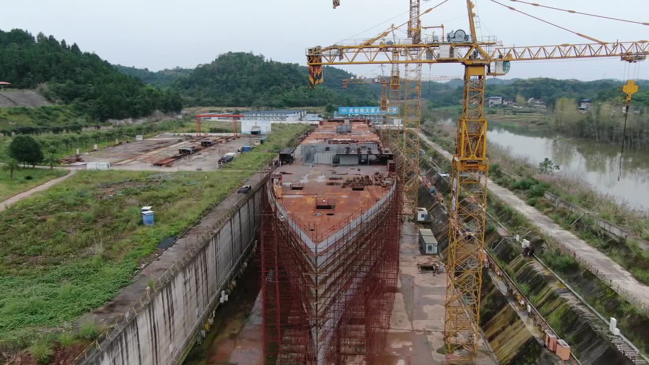 Full-scale £113m Titanic ship replica is under construction in southern  China