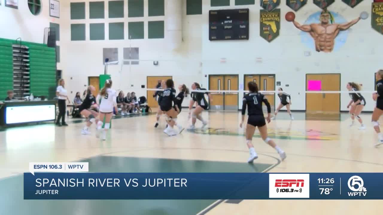 Jupiter Volleyball Advances To Regional Semi Finals