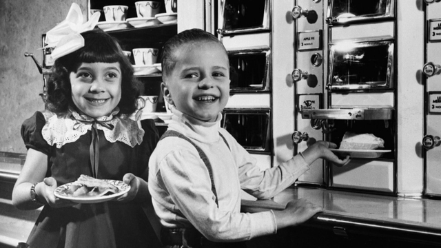 The Future of Restaurants Lies in the Past – The Return of the Automats