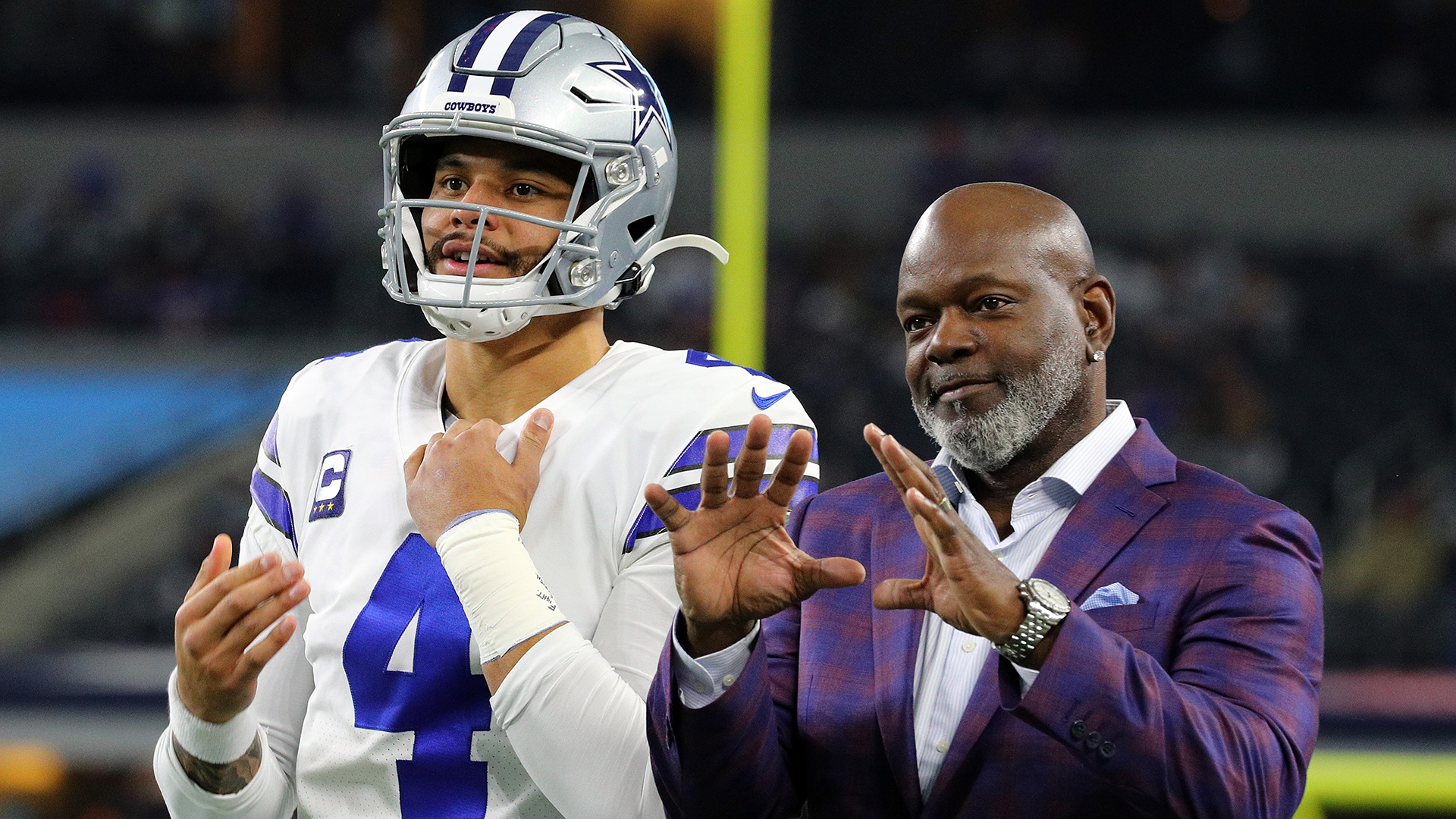 Emmitt Smith of the Dallas Cowboys carries the ball against the