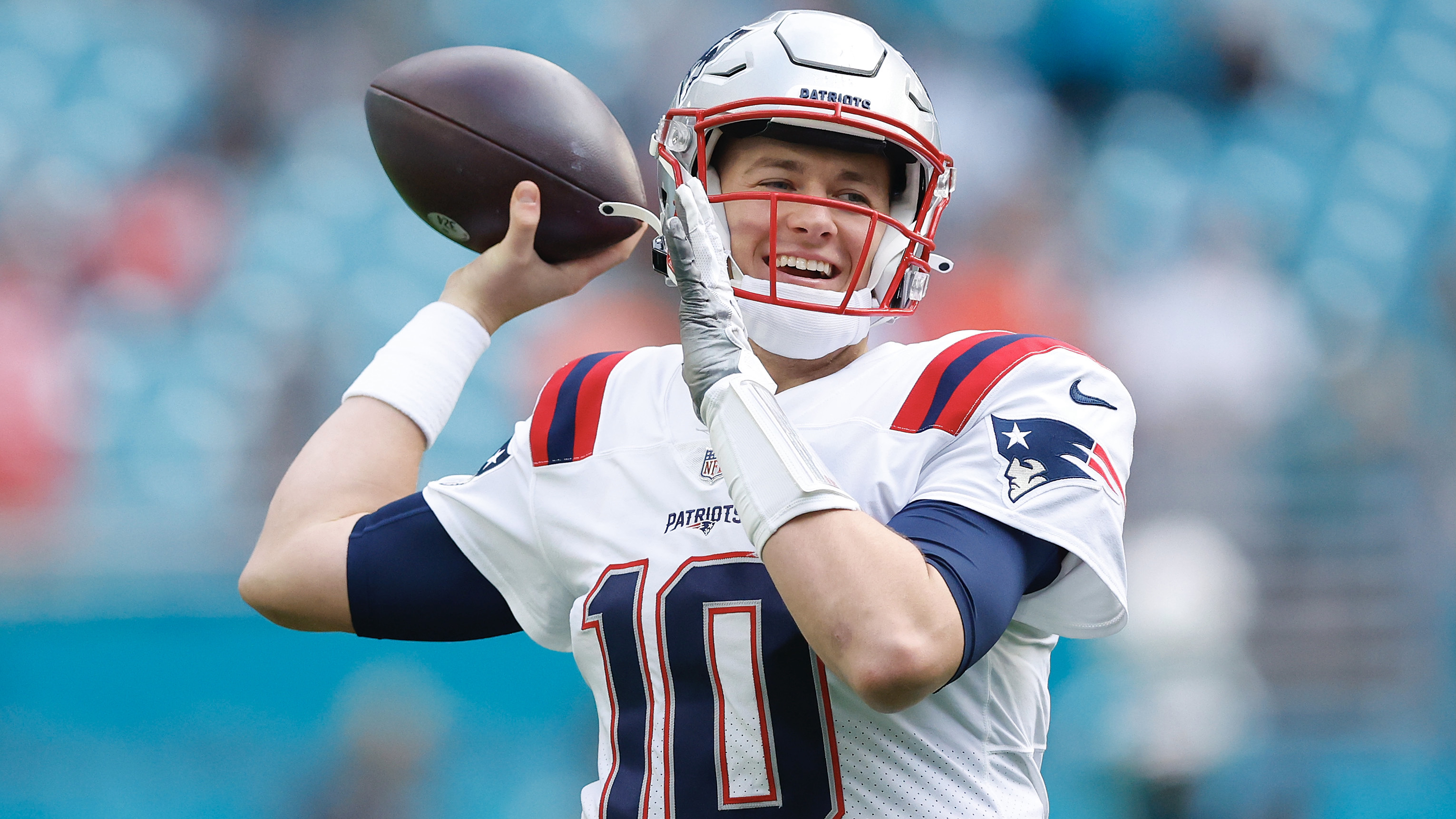 Mac Jones is having a lot more fun at Patriots training camp this