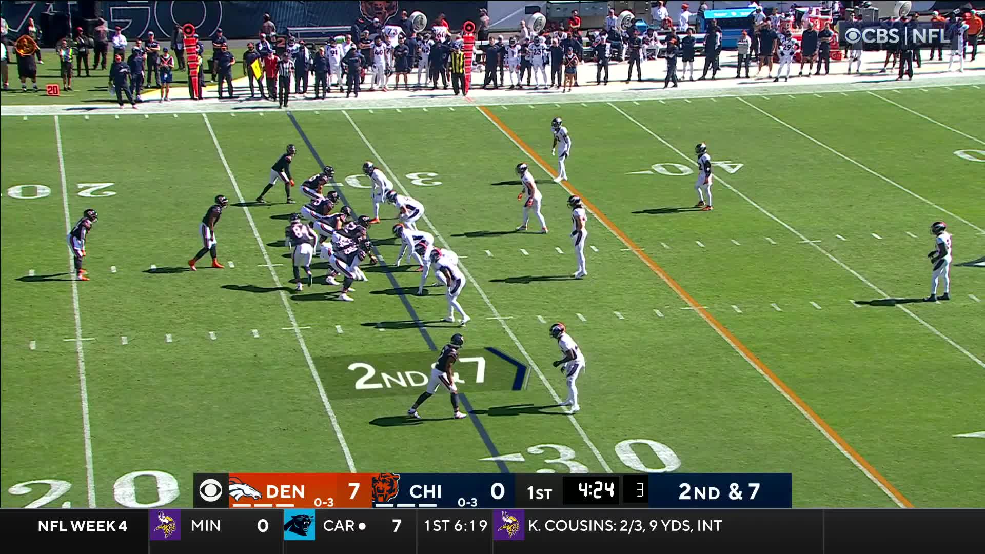 Can't-Miss Play: Denver Broncos linebacker Jonathon Cooper scores 35-yard  TD via scoop-and-score vs. Chicago Bears quarterback Justin Fields