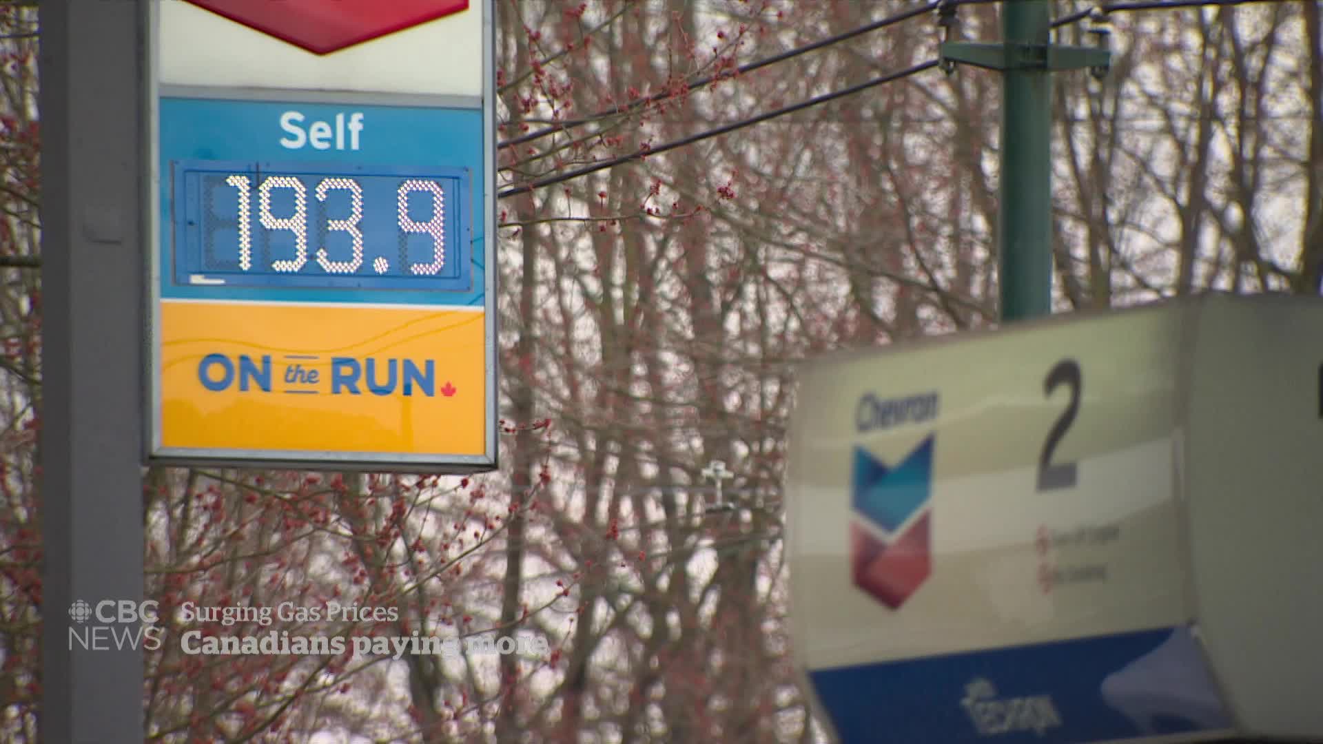 Record-breaking gas prices across Canada could keep climbing, experts warn￼