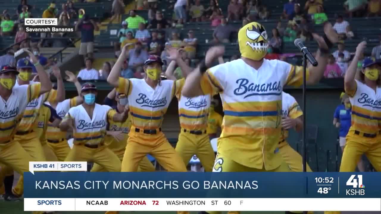 Kansas City goes bananas for summer baseball series at Legends Field